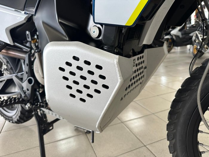 2023 Husqvarna Norden 901 Expedition Norden Blue