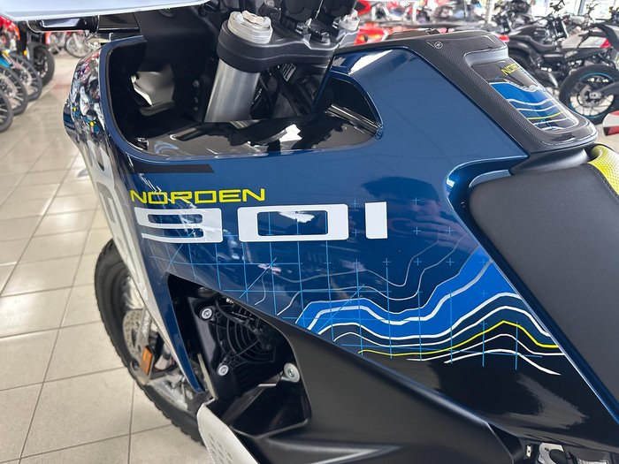 2023 Husqvarna Norden 901 Expedition Norden Blue