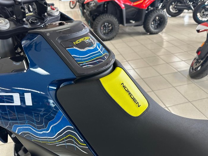 2023 Husqvarna Norden 901 Expedition Norden Blue