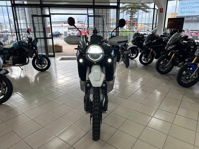 2023 Husqvarna Norden 901 Expedition Norden Blue