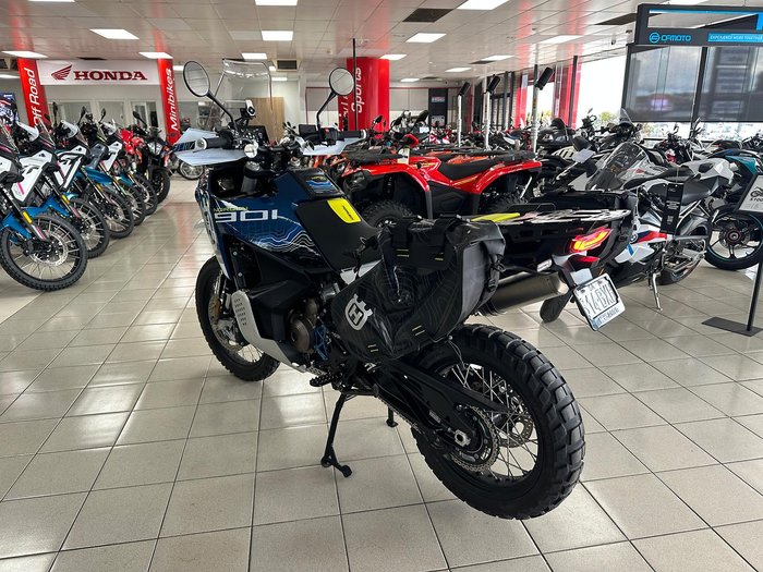 2023 Husqvarna Norden 901 Expedition Norden Blue