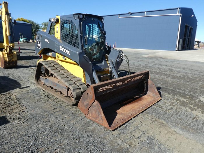 2020 John Deere 333G YELLOW