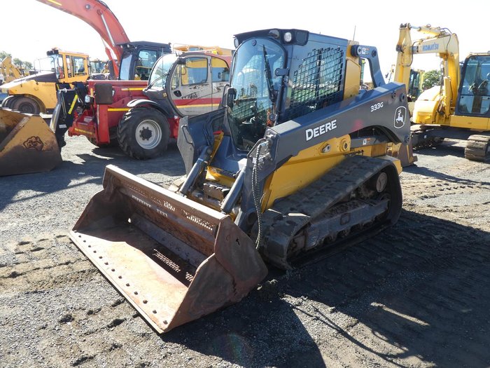 2020 John Deere 333G YELLOW