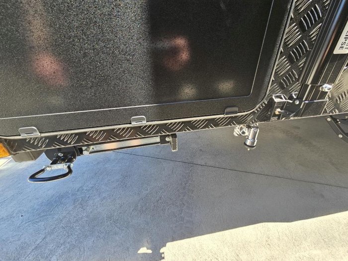 2025 Atlas Caravans Rvo196f 196