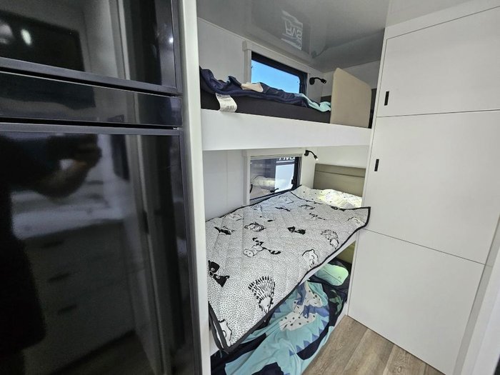 2025 Atlas Caravans Rvo196f 196