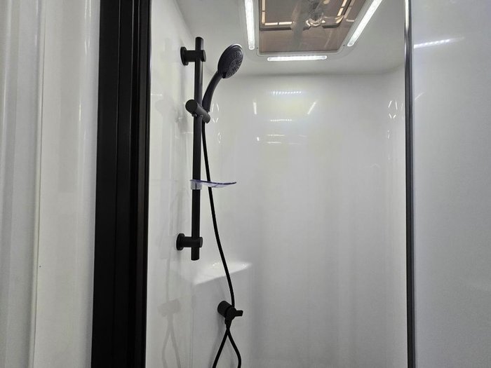 2025 Atlas Caravans Rvo196f 196