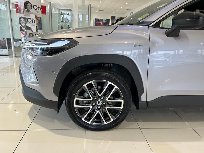 2025 Toyota Corolla Cross Atmos MXGH15R 4X4 On Demand Stunning Silver