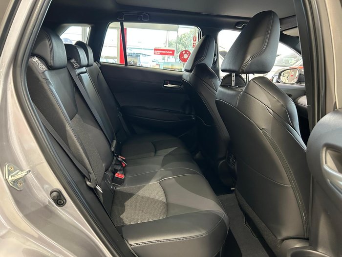 2025 Toyota Corolla Cross Atmos MXGH15R 4X4 On Demand Stunning Silver