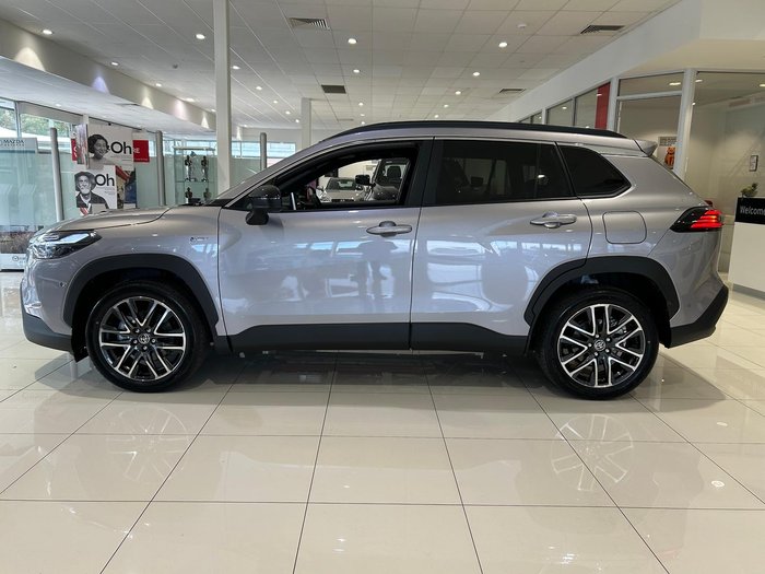 2025 Toyota Corolla Cross Atmos MXGH15R 4X4 On Demand Stunning Silver