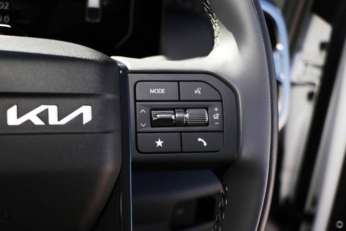 2025 Kia Tasman SX TK MY26 4X4 Dual Range Clear White