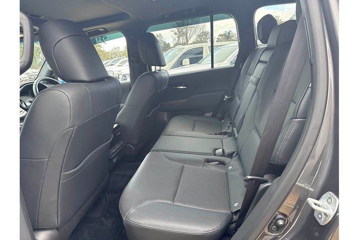 2024 Toyota Landcruiser VX