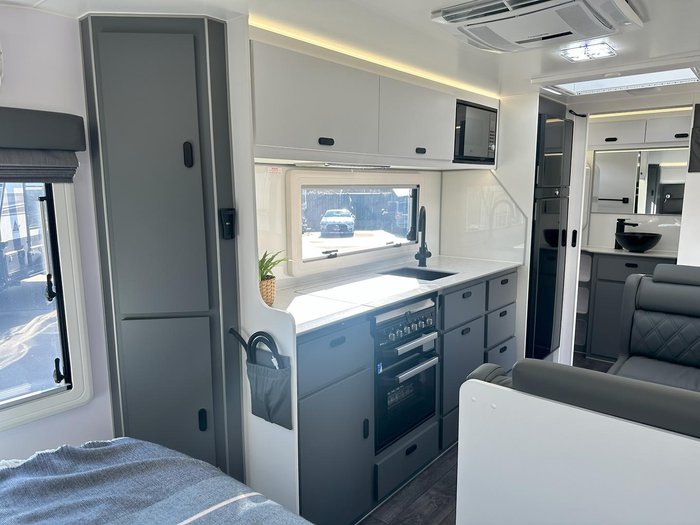 2025 JB Caravans Scorpion Sting Air 19'6 Rear Door