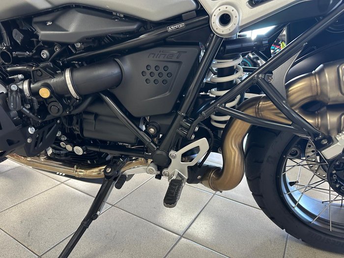 2021 BMW R nine T Scrambler R nine T Silver