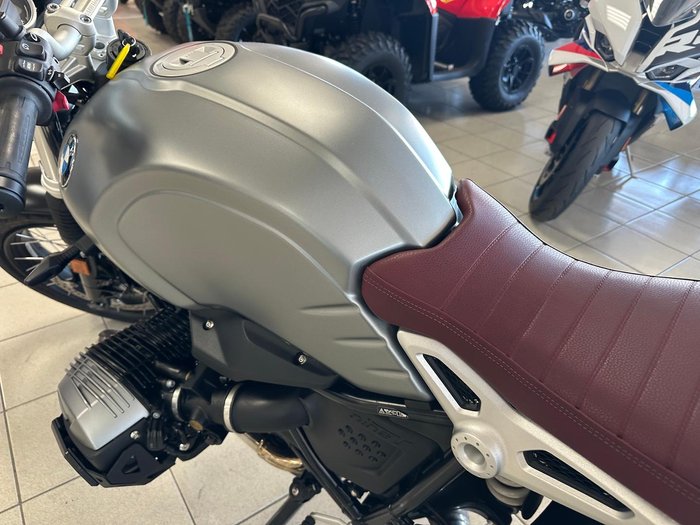 2021 BMW R nine T Scrambler R nine T Silver