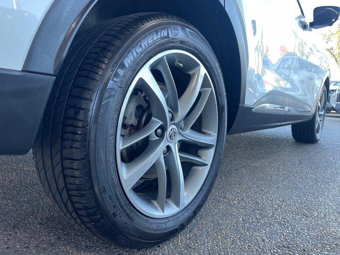 2021 MG HS PHEV Essence