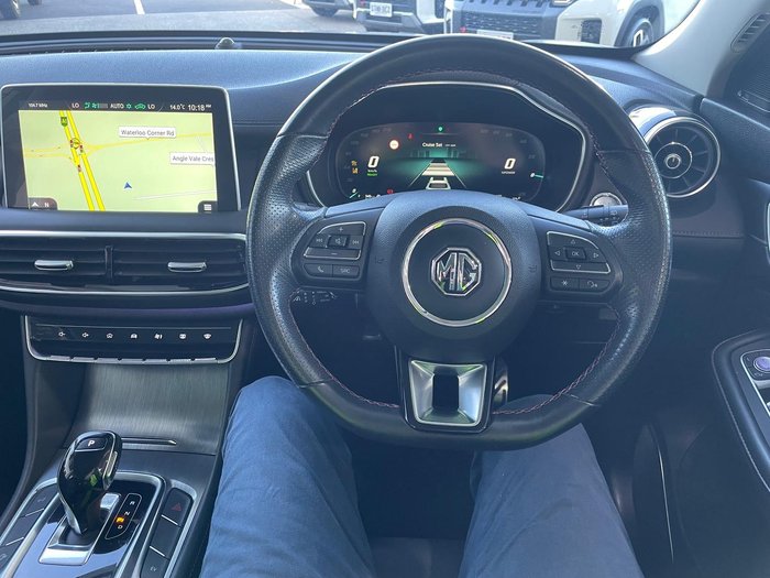 2021 MG HS PHEV Essence