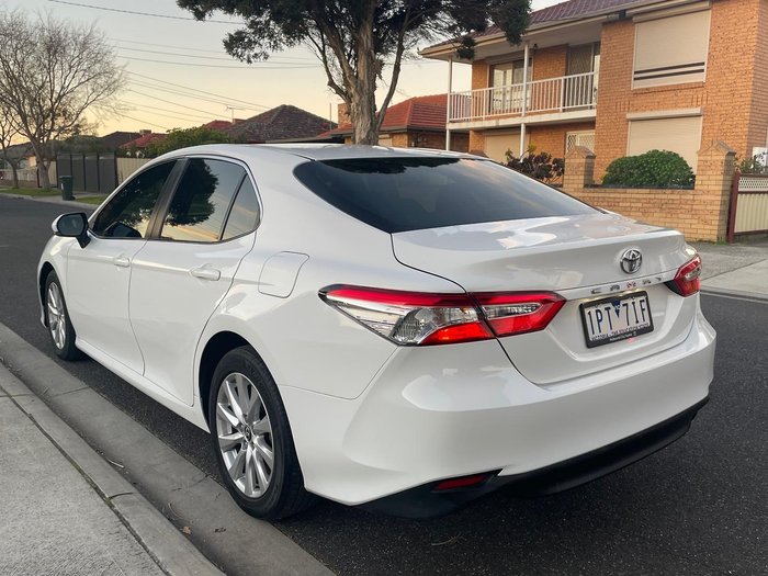 2019 Toyota Camry Ascent