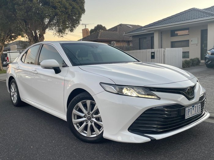 2019 Toyota Camry Ascent