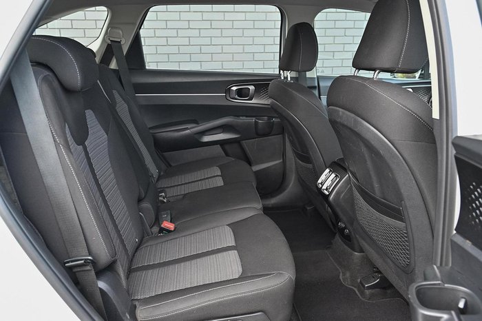 2022 Kia Sorento Sport