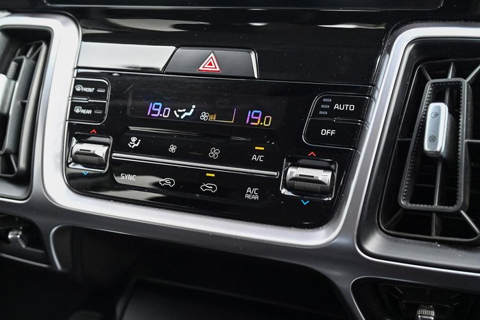 2022 Kia Sorento Sport