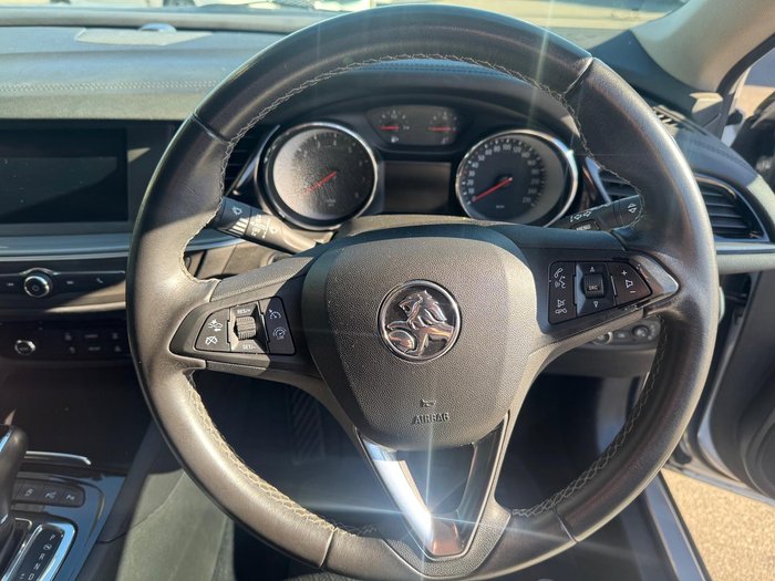 2018 Holden Commodore LT