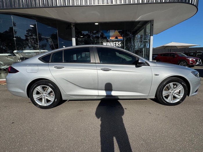 2018 Holden Commodore LT