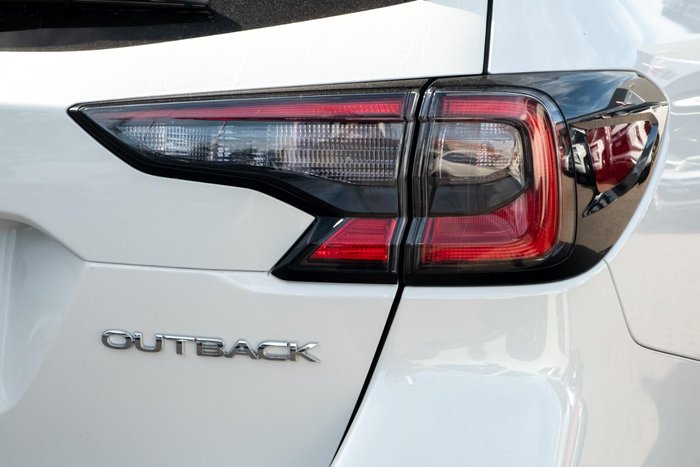 2024 Subaru Outback AWD Touring 6GEN MY25 AWD Crystal White