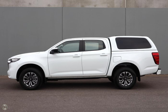 2024 Mazda BT-50 XT