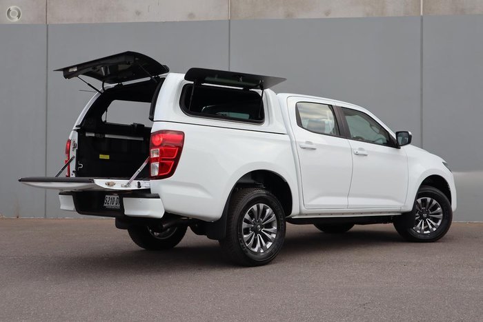 2024 Mazda BT-50 XT