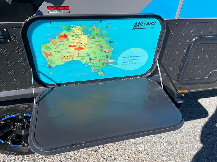 2024 Millard Mflow 19'6 Cd Side Club Double Bunk Caravan