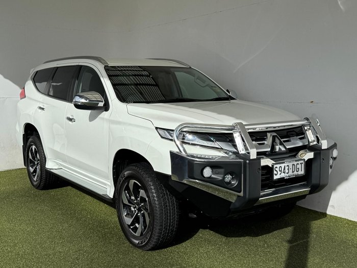 2024 Mitsubishi Pajero Sport GLS