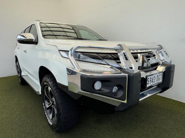 2024 Mitsubishi Pajero Sport GLS