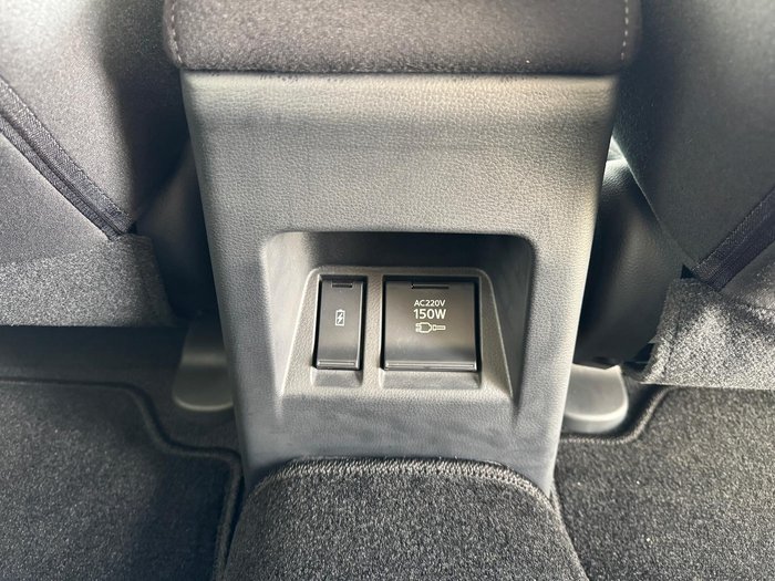 2024 Mitsubishi Pajero Sport GLS