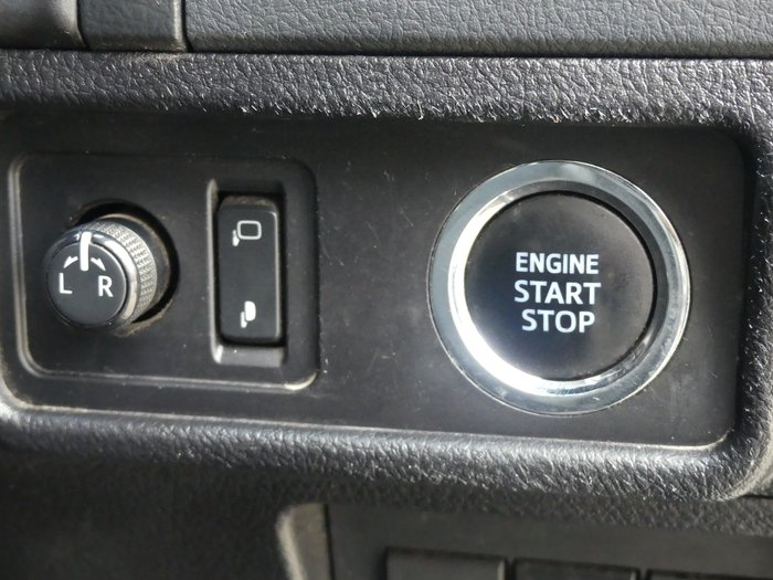 2020 Toyota Landcruiser Prado