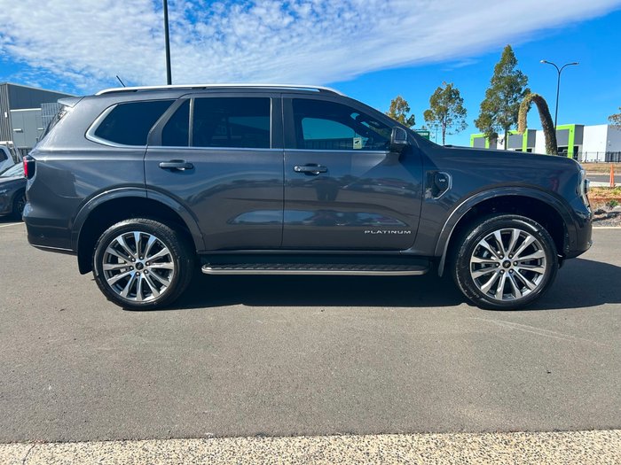 2023 Ford Everest Platinum