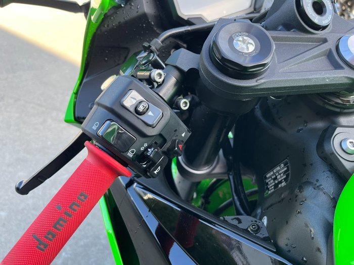 2025 Kawasaki NINJA ZX-6R (636) KRT EDITION Green