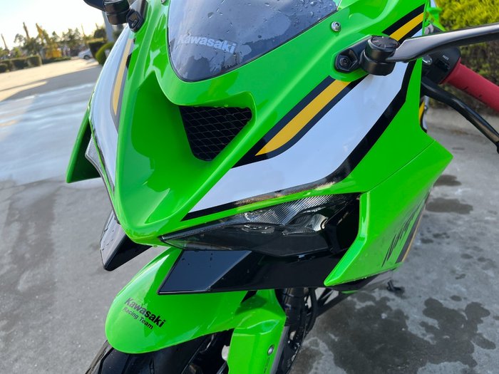 2025 Kawasaki NINJA ZX-6R (636) KRT EDITION Green
