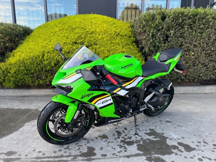 2025 Kawasaki NINJA ZX-6R (636) KRT EDITION Green