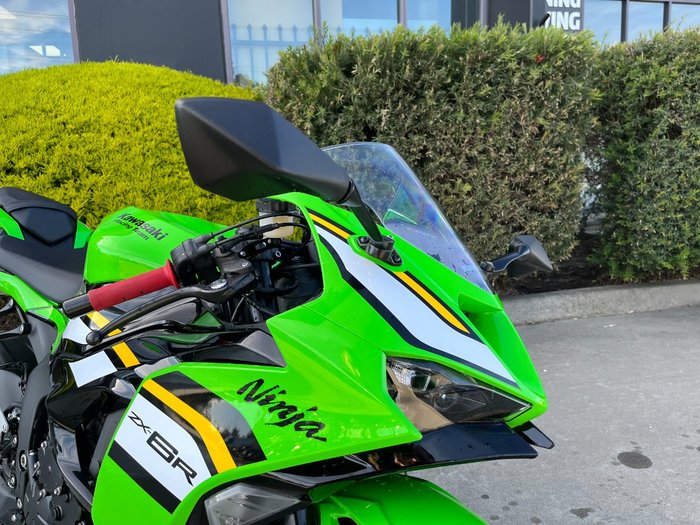 2025 Kawasaki NINJA ZX-6R (636) KRT EDITION Green