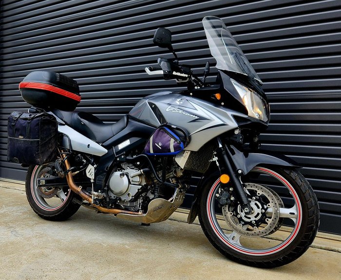 2010 Suzuki V-Strom 650 (DL650) V-Strom Grey