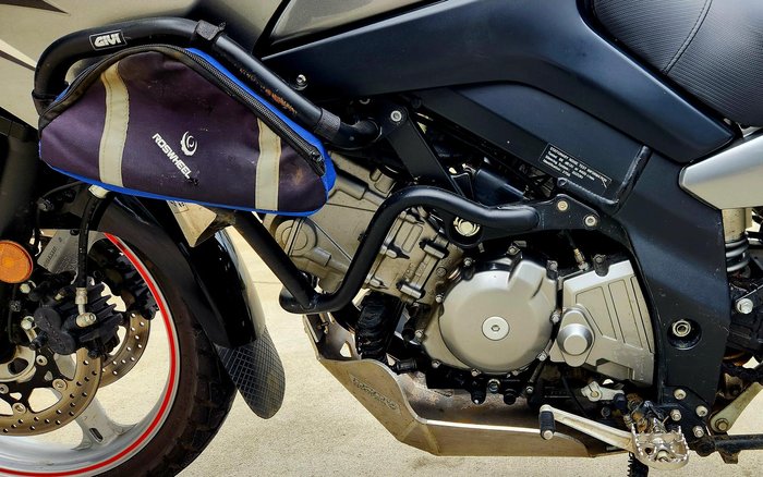 2010 Suzuki V-Strom 650 (DL650) V-Strom Grey