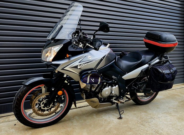 2010 Suzuki V-Strom 650 (DL650) V-Strom Grey
