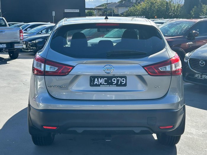 2016 Nissan QASHQAI ST