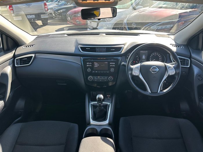2016 Nissan QASHQAI ST