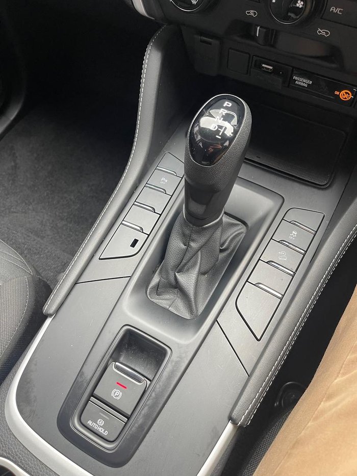 2022 Isuzu MU-X LS-M