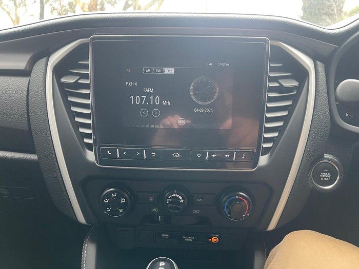 2022 Isuzu MU-X LS-M