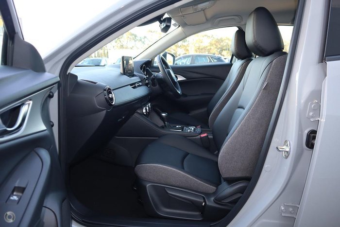 2025 Mazda CX-3 G20 Evolve