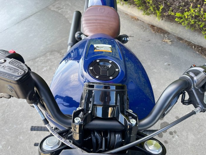 2023 Indian SCOUT BOBBER SPRINGFIELD BLUE METALLIC