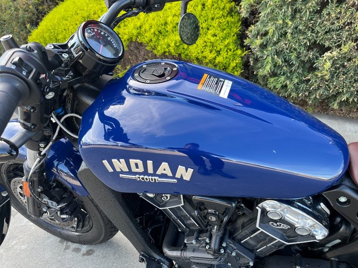 2023 Indian SCOUT BOBBER SPRINGFIELD BLUE METALLIC