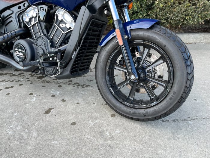 2023 Indian SCOUT BOBBER SPRINGFIELD BLUE METALLIC